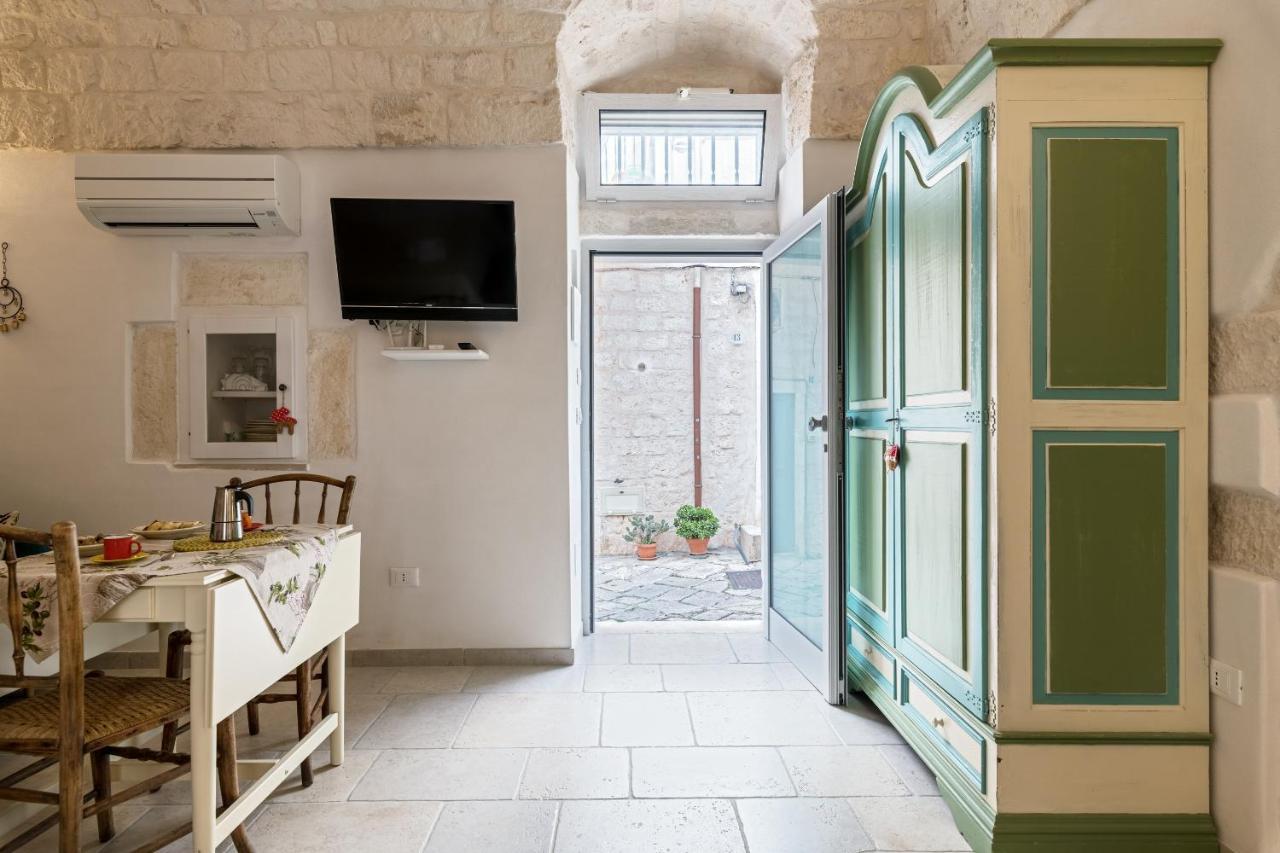 Corso Mazzini White Houses Ostuni Bagian luar foto